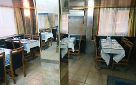 Sur 1 Hotel